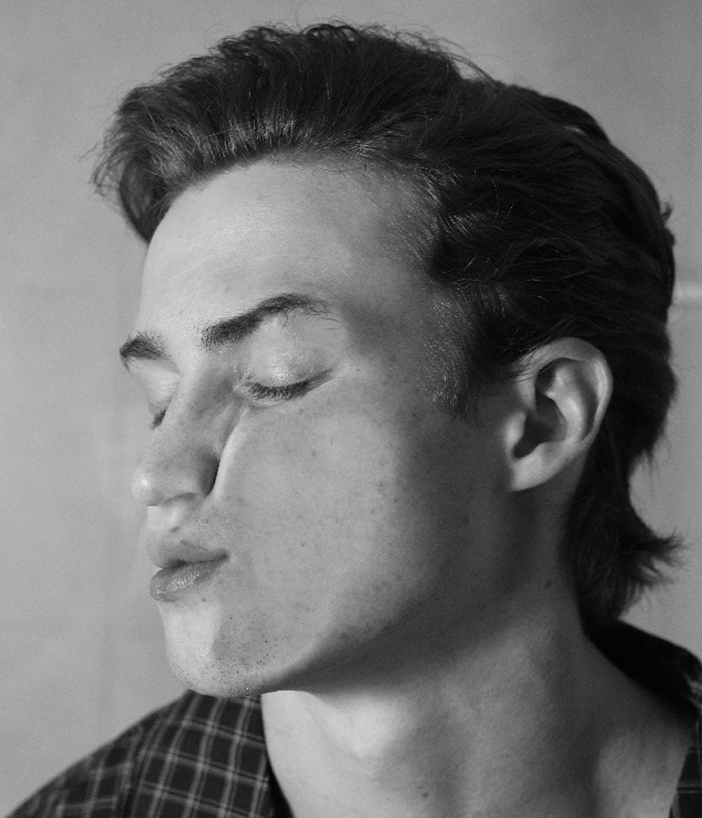 Save My Face Pillow Le Grande