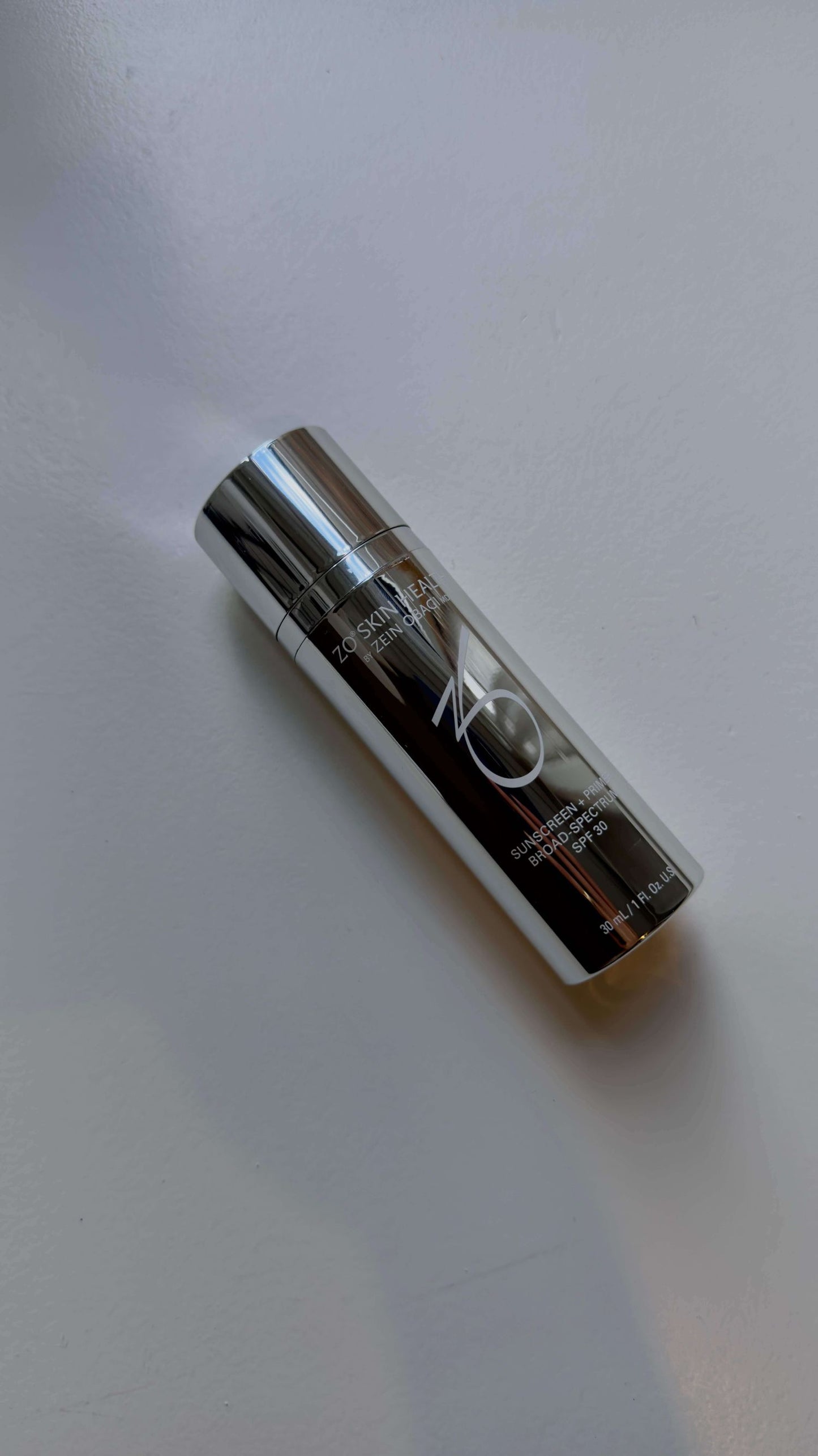 Sunscreen + Primer SPF 30